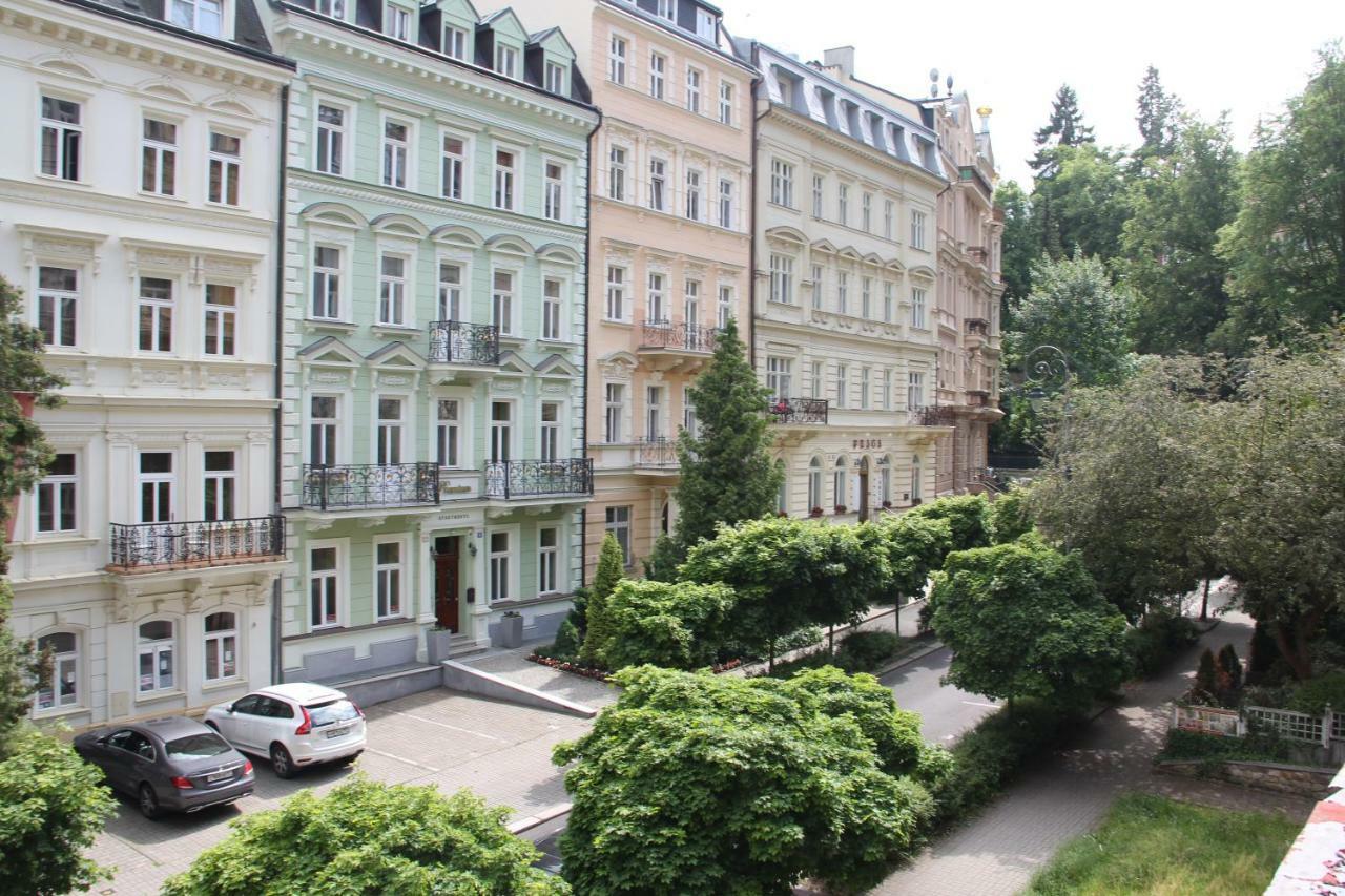 Jurincom Apartments Sadova Karlovy Vary Exterior photo